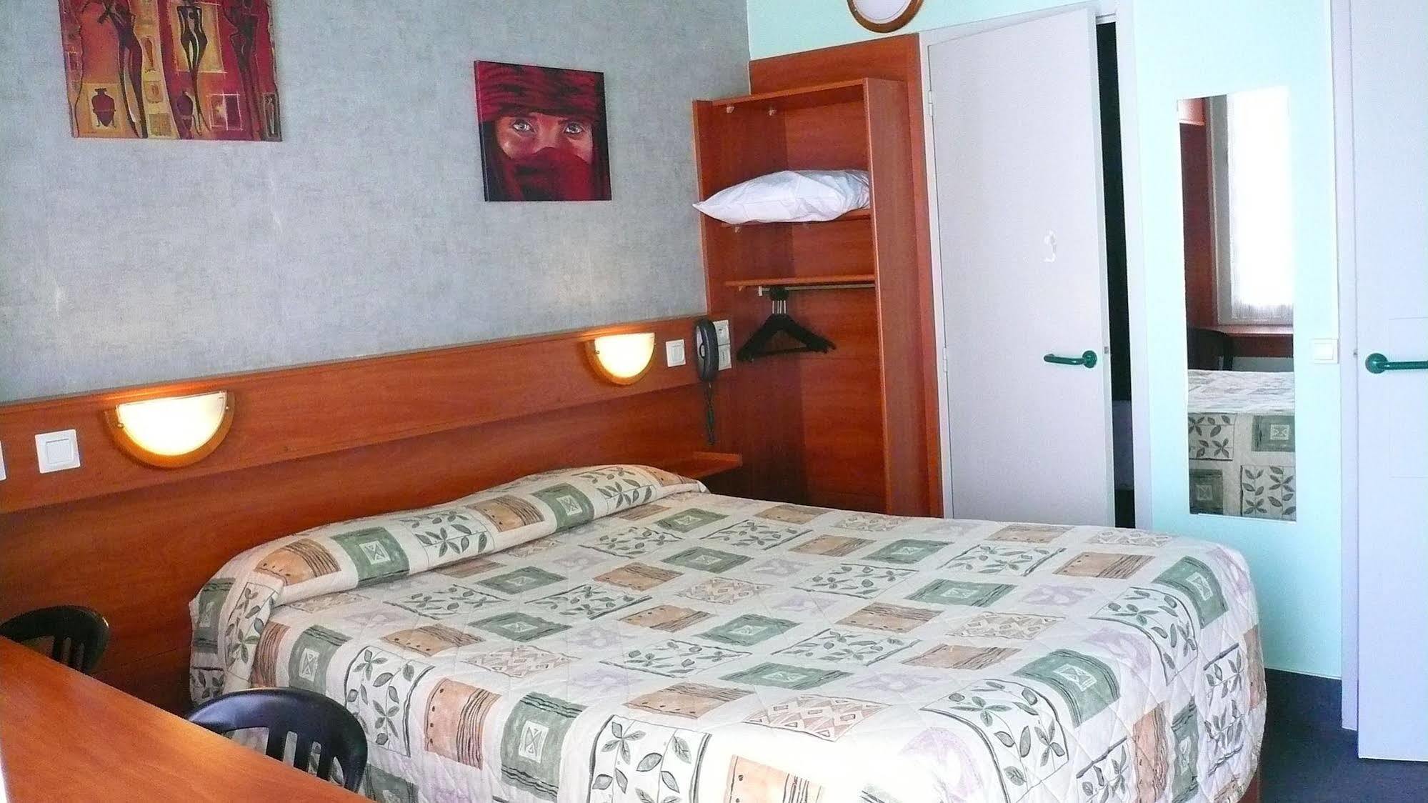 Hotel L'Europeen Tarbes Dış mekan fotoğraf